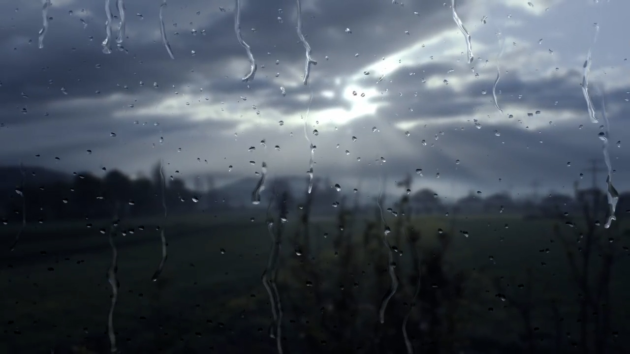 达芬奇预设：逼真长水滴和小雨滴玻璃雨滴效果喜怒无常和阴沉氛围 Raindrop Effect -